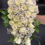 The Bride'S Flower - Creamy